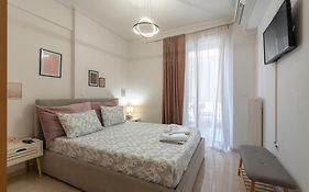 Anastasia'S Stylish Apartment 5' From The Center!